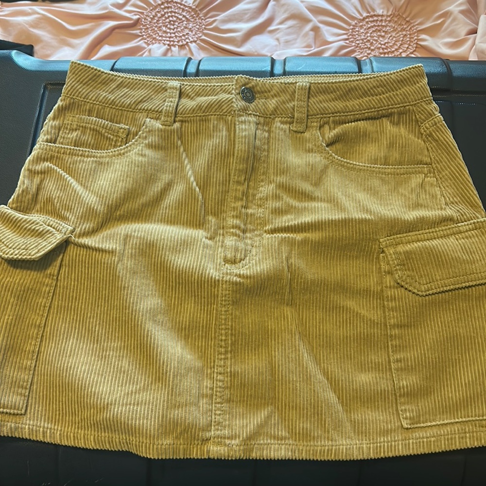 Corduroy skirt